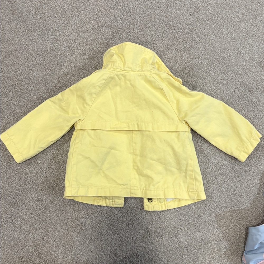 Old Navy Bright Yellow Toddler Raincoat - Picture 4 of 5